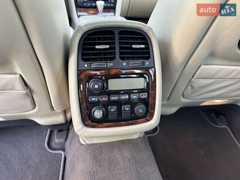 Седан Jaguar XJ 2008 в Киеве