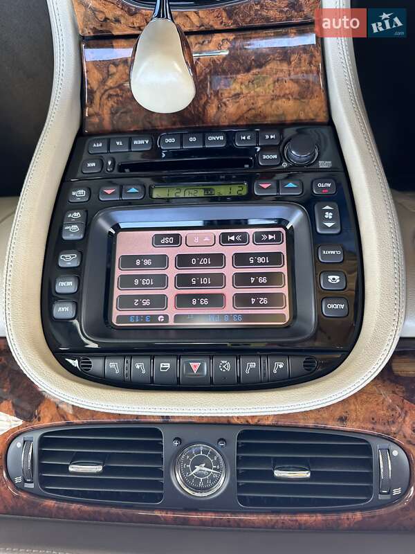 Седан Jaguar XJ 2008 в Киеве