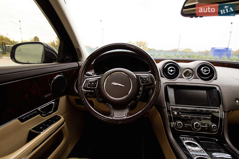 Седан Jaguar XJ 2015 в Виннице фото 23 Седан Jaguar XJ 2015 в Виннице