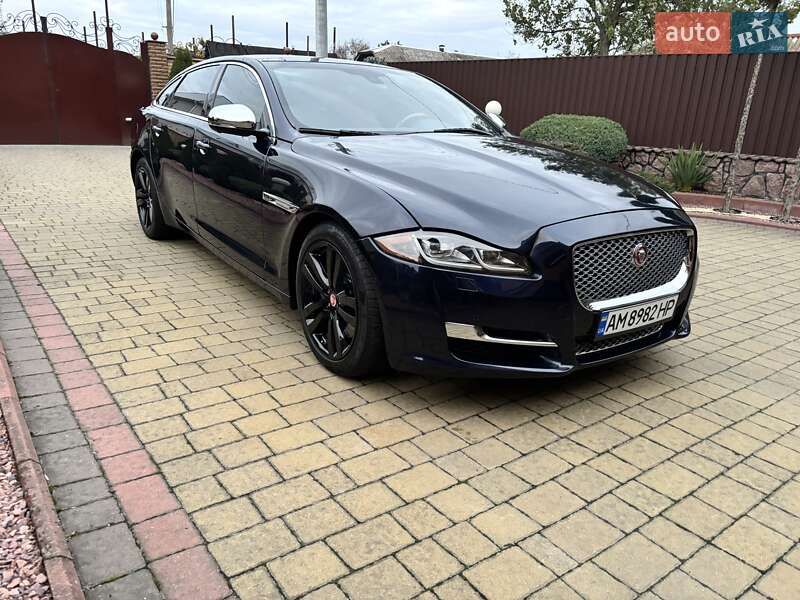 Jaguar XJ 2015