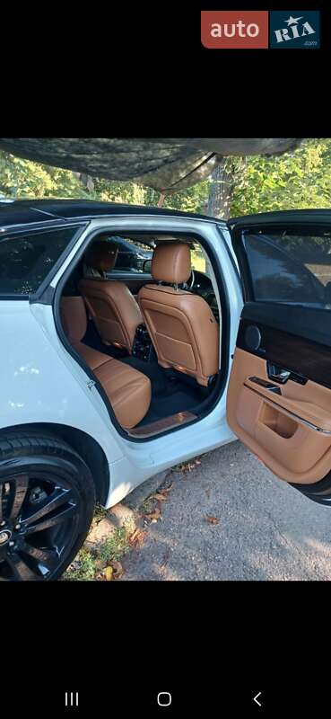 Седан Jaguar XJ 2013 в Черкассах
