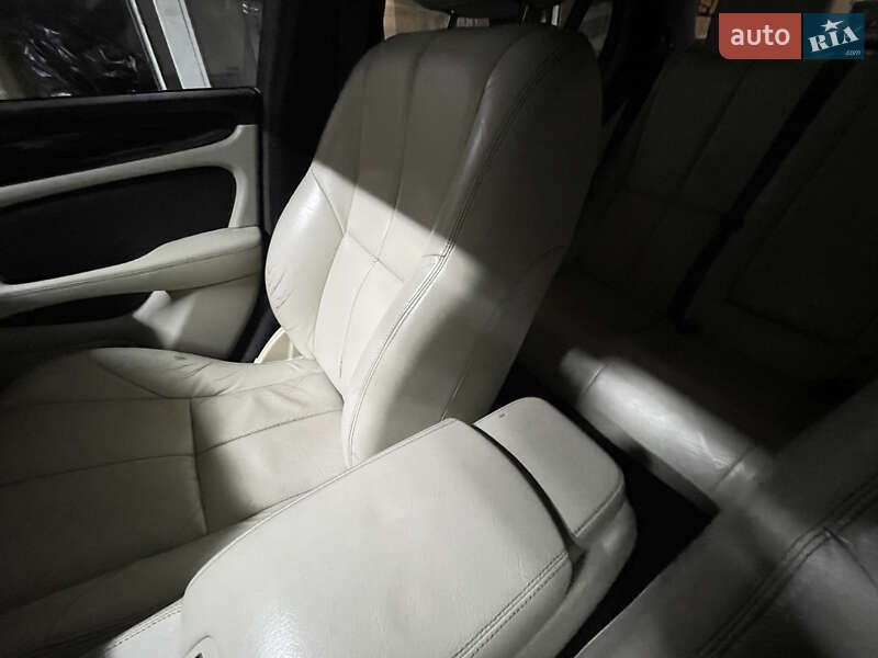 Седан Jaguar XJ 2003 в Ивано-Франковске