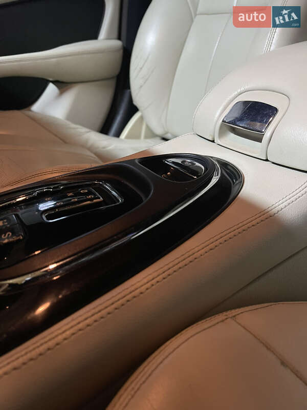 Седан Jaguar XJ 2003 в Ивано-Франковске