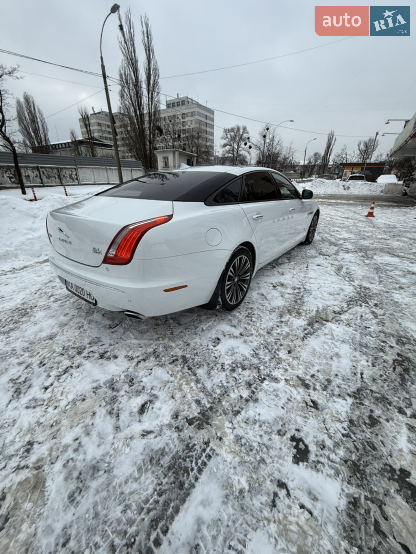 2013 Jaguar XJ - мініатюра 5