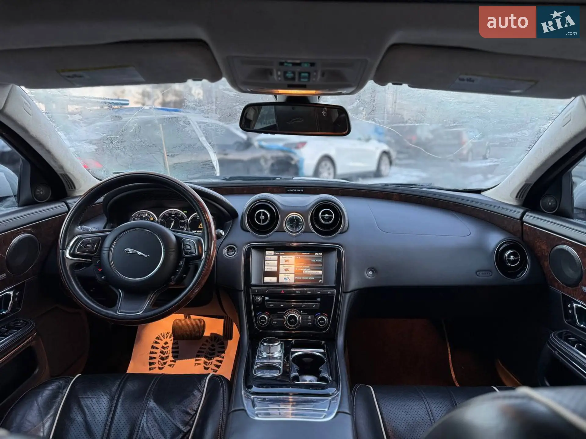 2015 Jaguar XJ - мініатюра 17