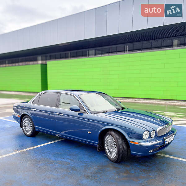 Седан Jaguar XJ 2007 в Киеве