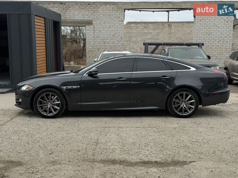 Седан Jaguar XJ 2016 в Житомире