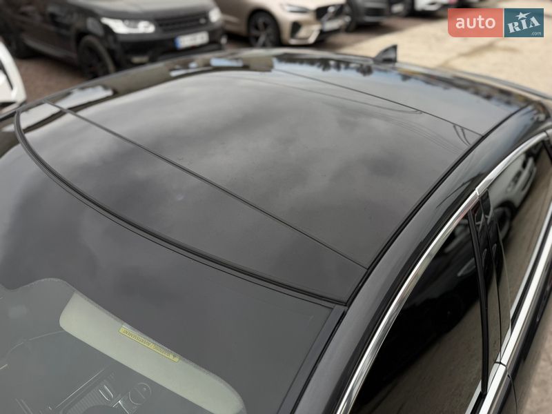 Седан Jaguar XJ 2016 в Житомире