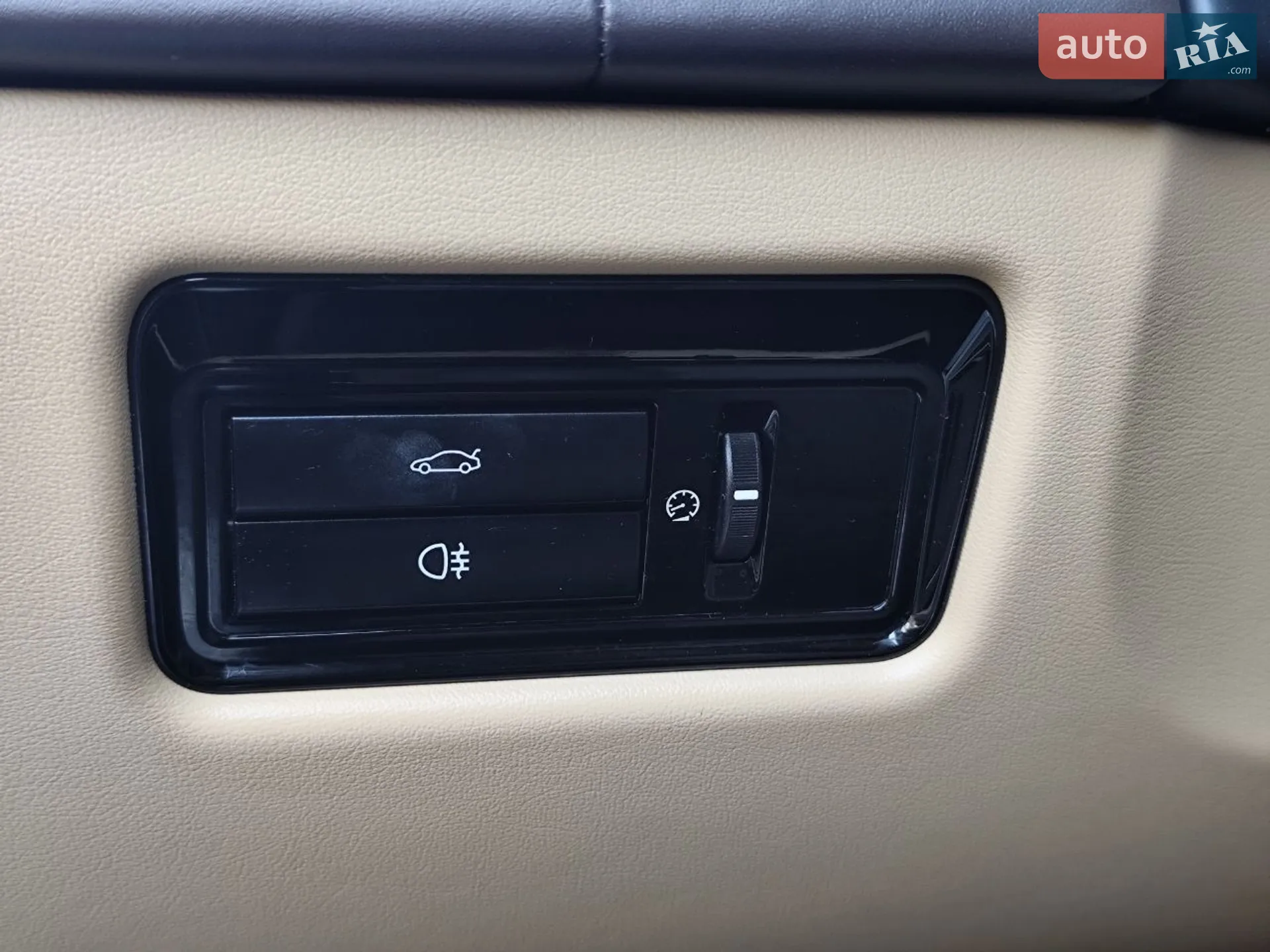 2013 Jaguar XJ - мініатюра 26