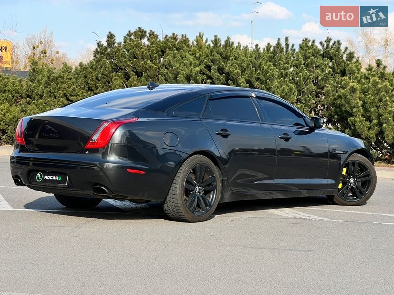 Седан Jaguar XJ 2013 в Києві