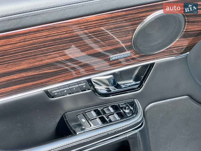 Седан Jaguar XJ 2013 в Києві