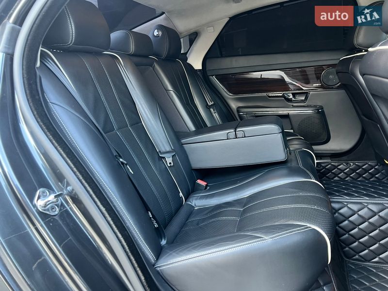 Седан Jaguar XJ 2013 в Києві