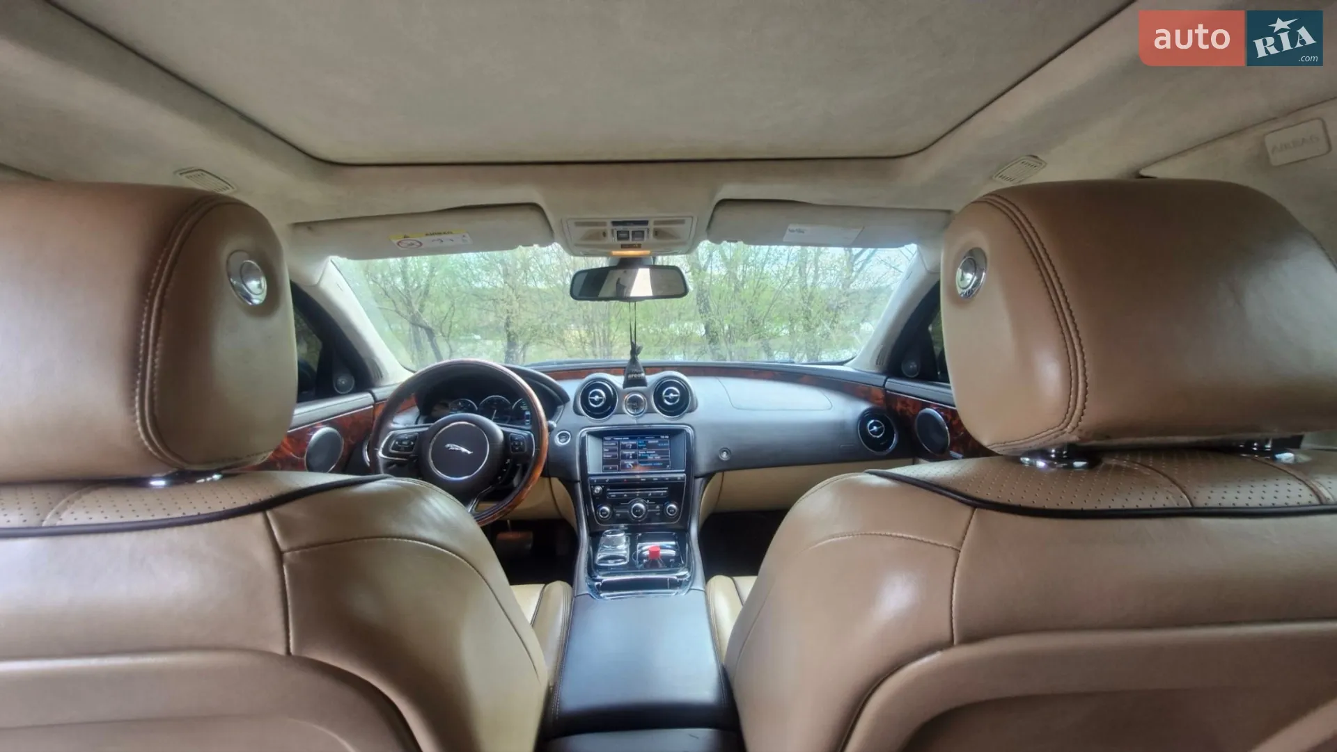 2013 Jaguar XJ - мініатюра 14