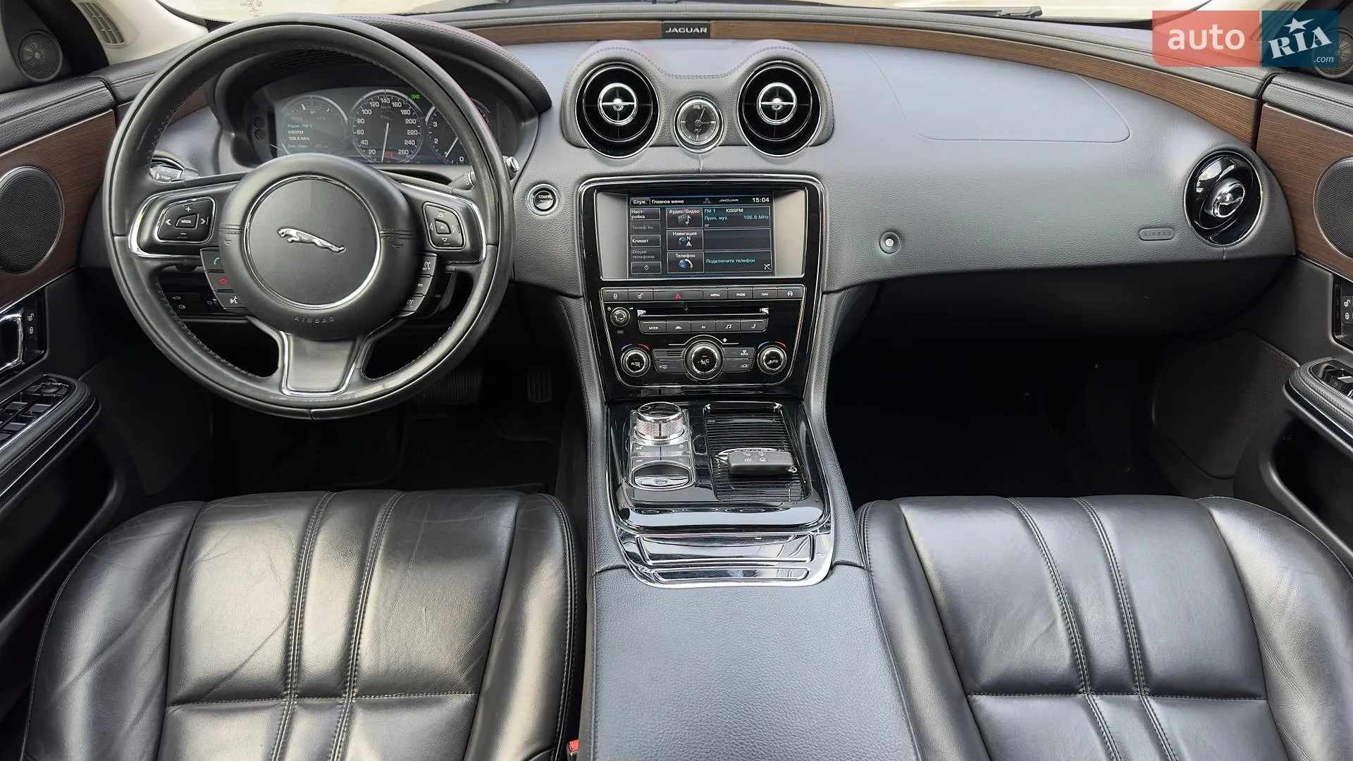 2015 Jaguar XJ - мініатюра 10