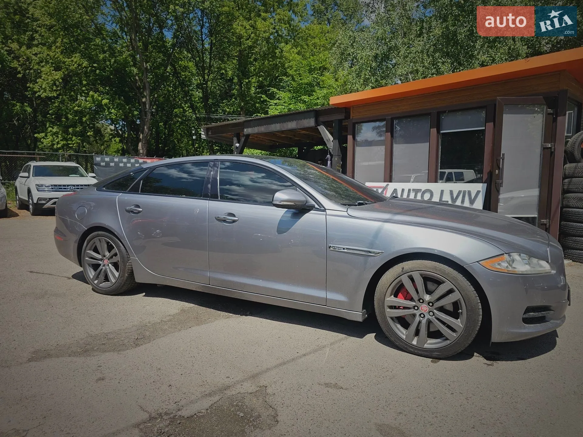2013 Jaguar XJ - мініатюра 5
