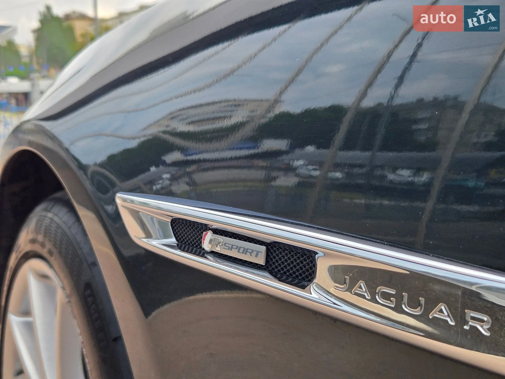2016 Jaguar XJ - мініатюра 33