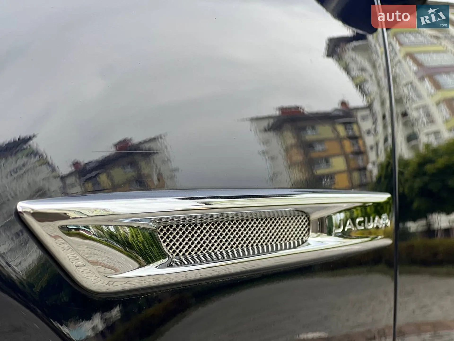 2014 Jaguar XJ - мініатюра 13