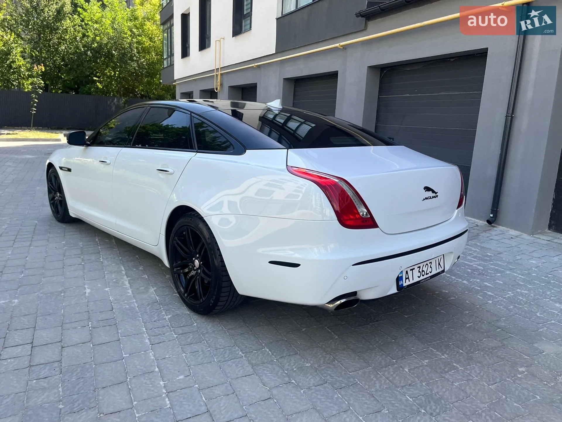 2014 Jaguar XJ - мініатюра 33