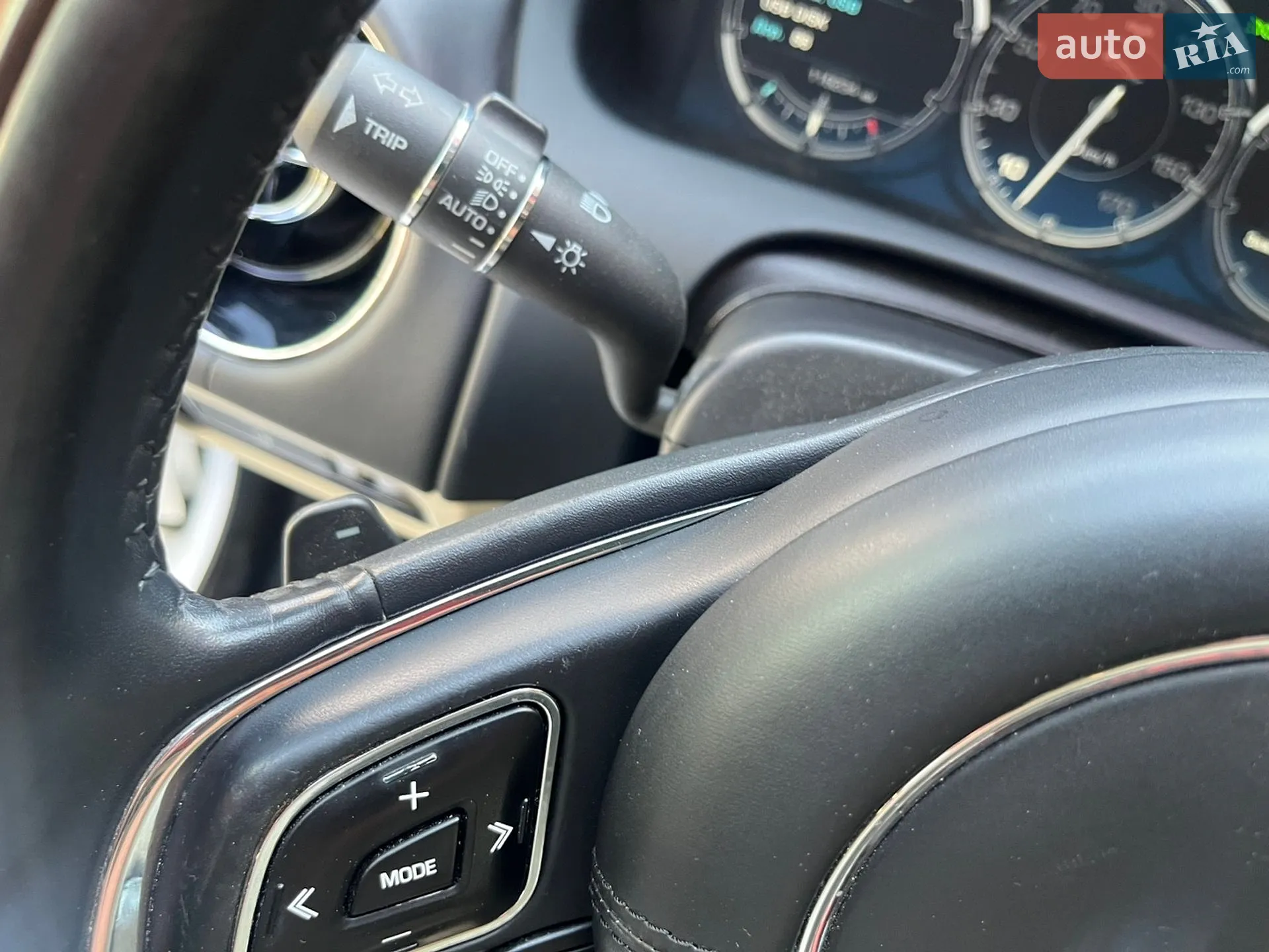 2014 Jaguar XJ - мініатюра 48