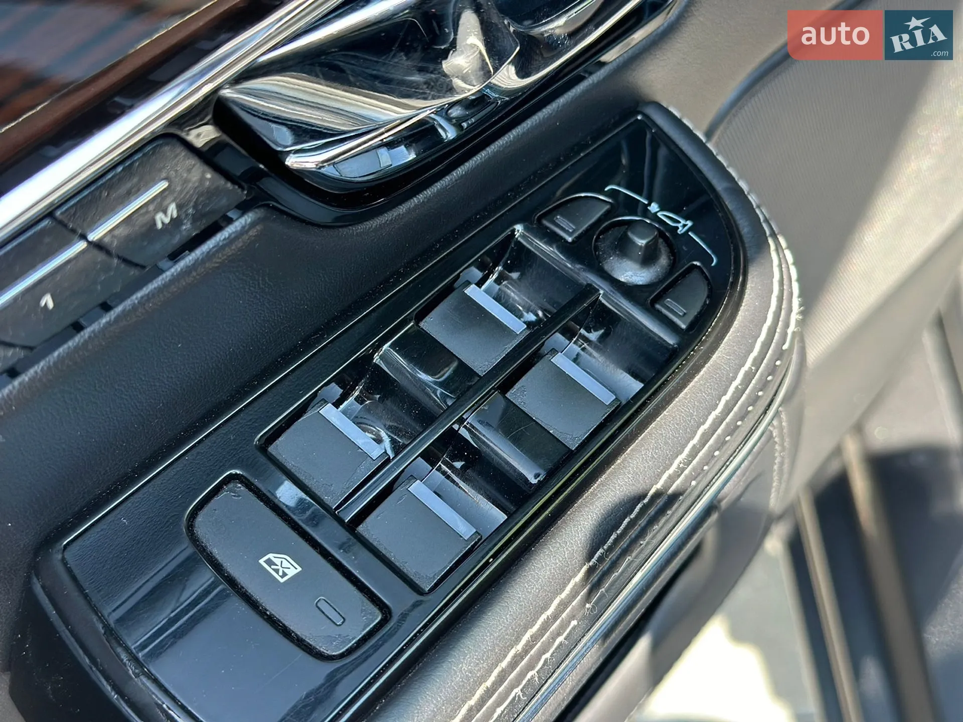 2013 Jaguar XJ - мініатюра 34