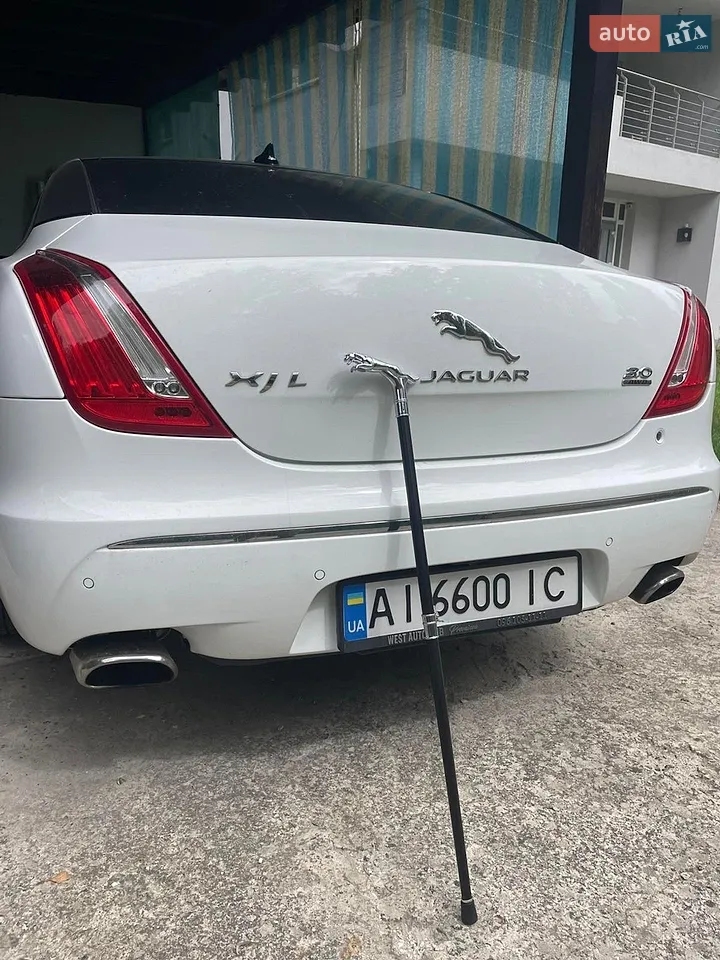 2015 Jaguar XJ - мініатюра 15