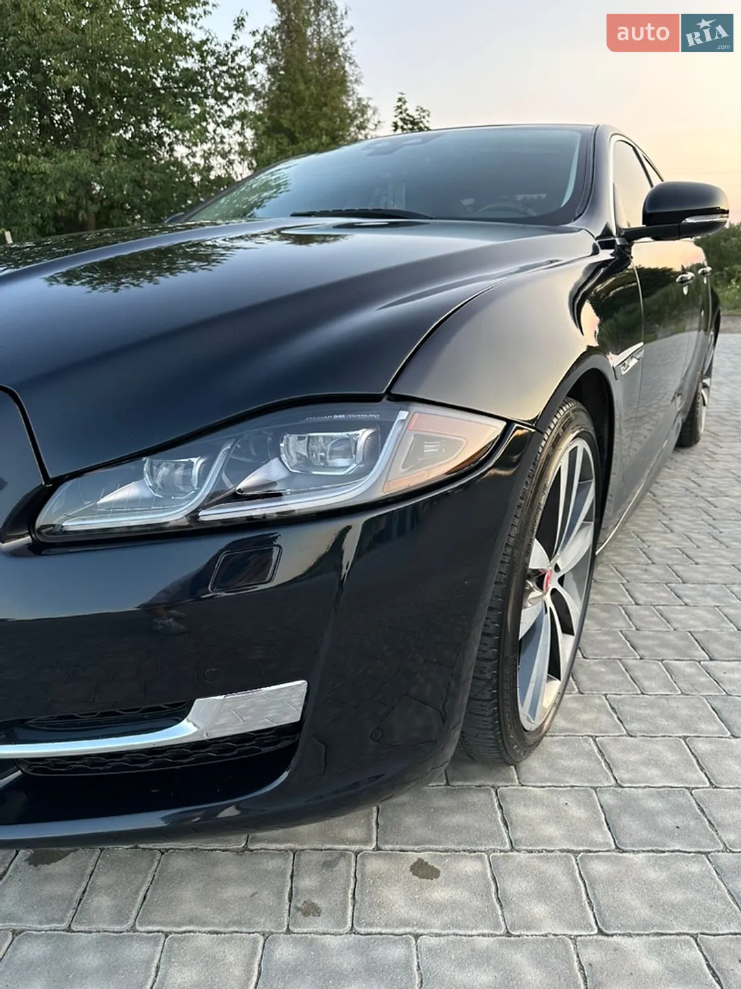 2017 Jaguar XJ - мініатюра 12