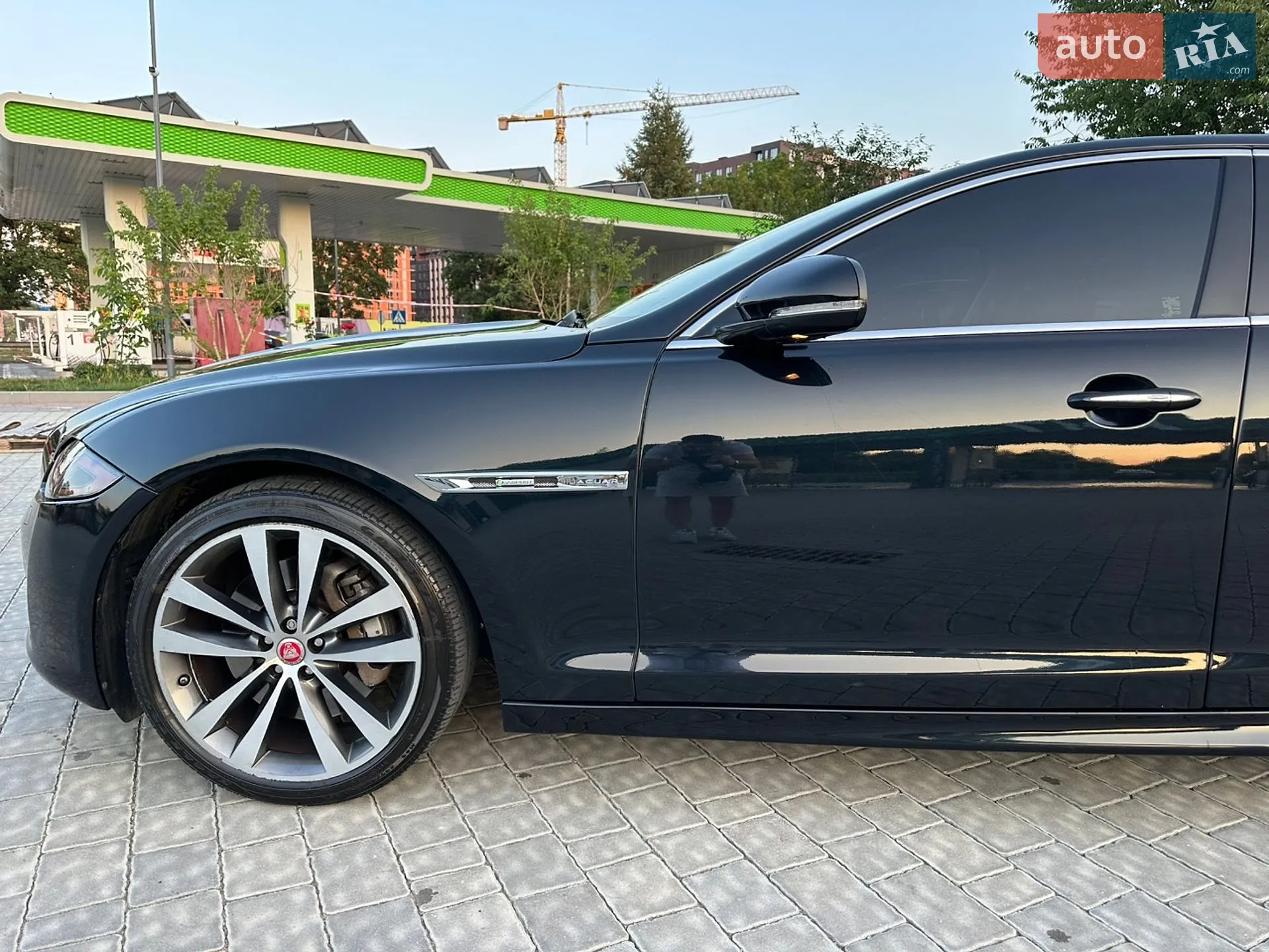 2017 Jaguar XJ - мініатюра 15