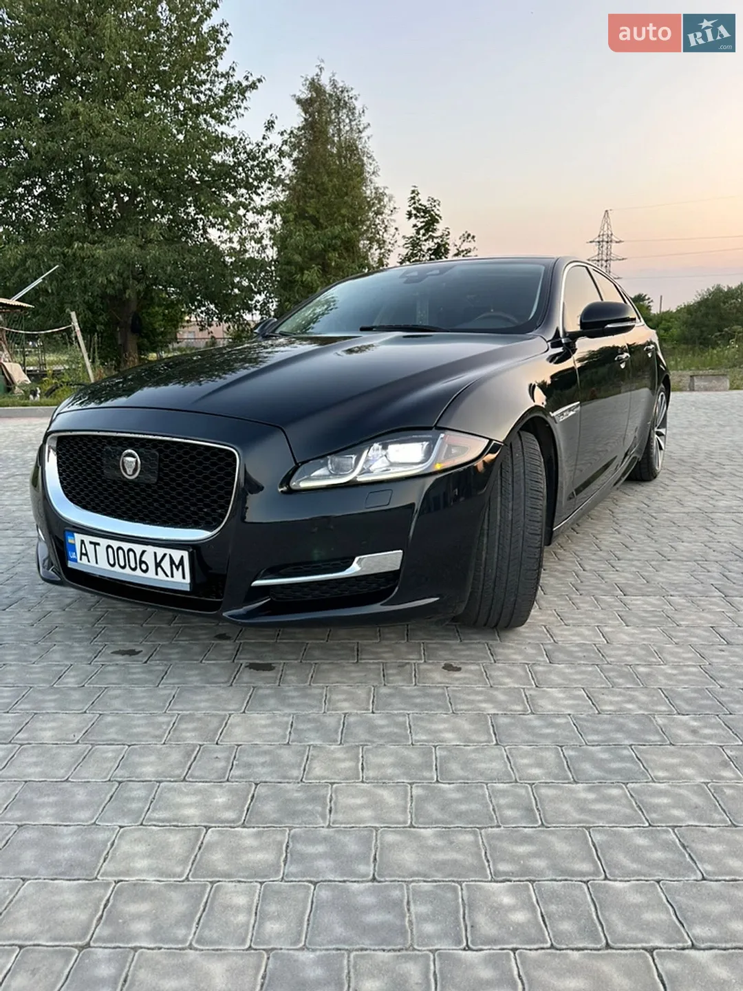 2017 Jaguar XJ - мініатюра 38