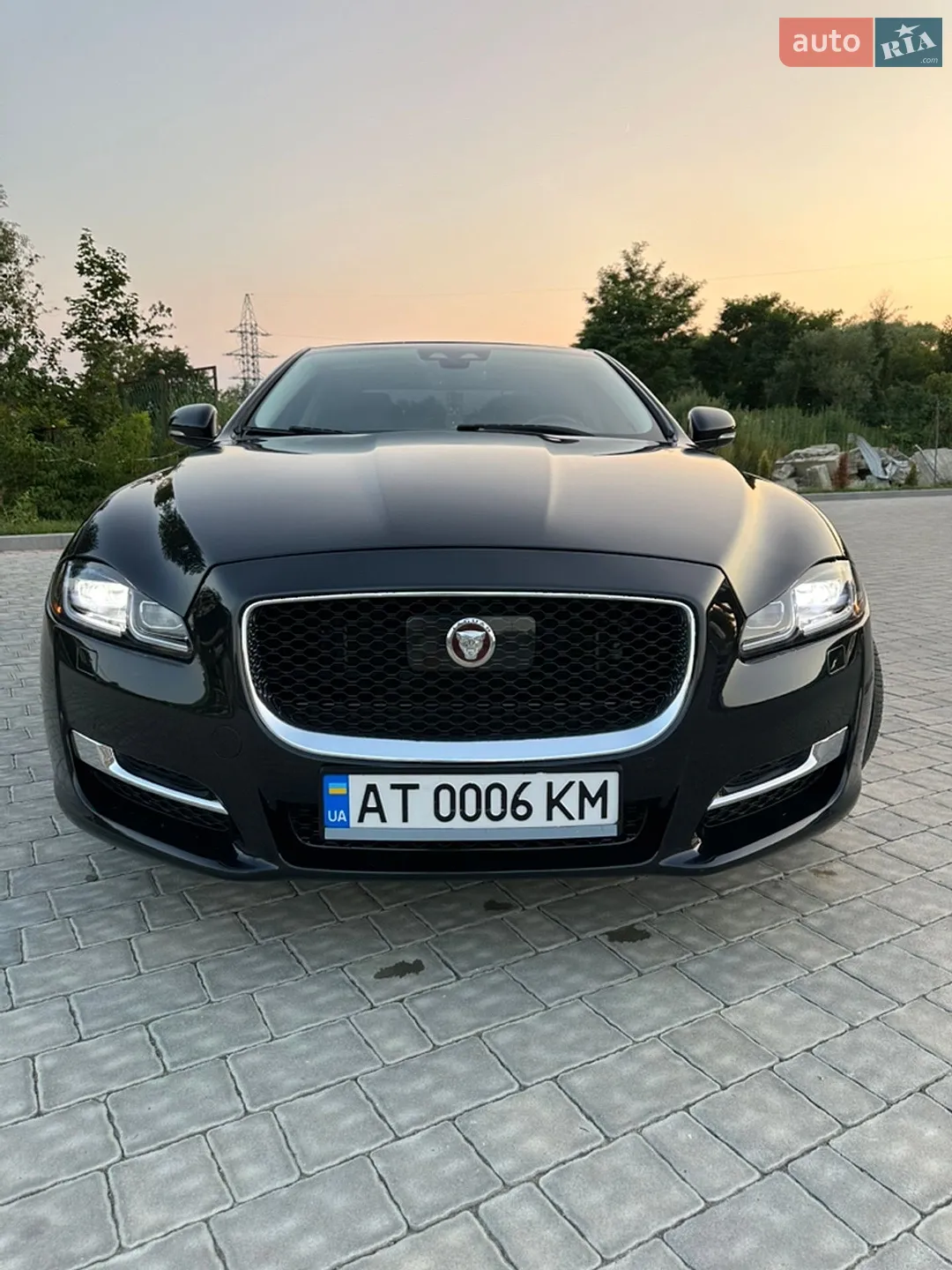 2017 Jaguar XJ - мініатюра 39
