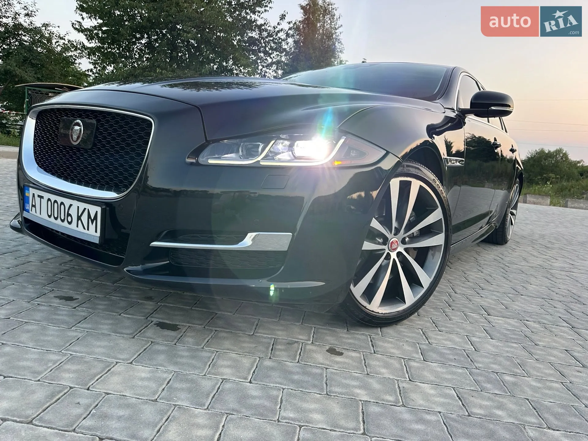 2017 Jaguar XJ - мініатюра 41