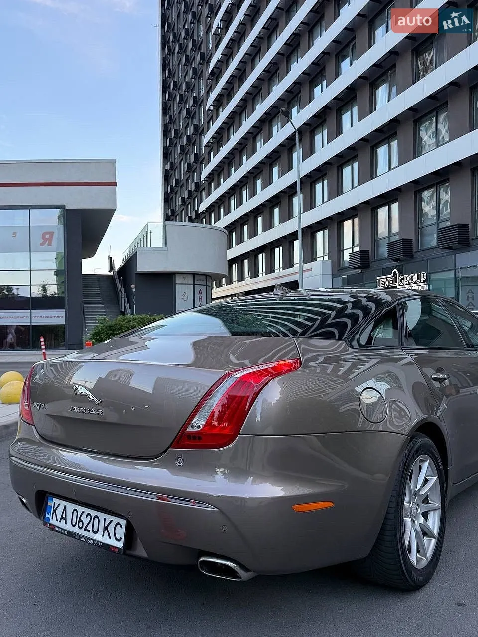 2015 Jaguar XJ - мініатюра 8