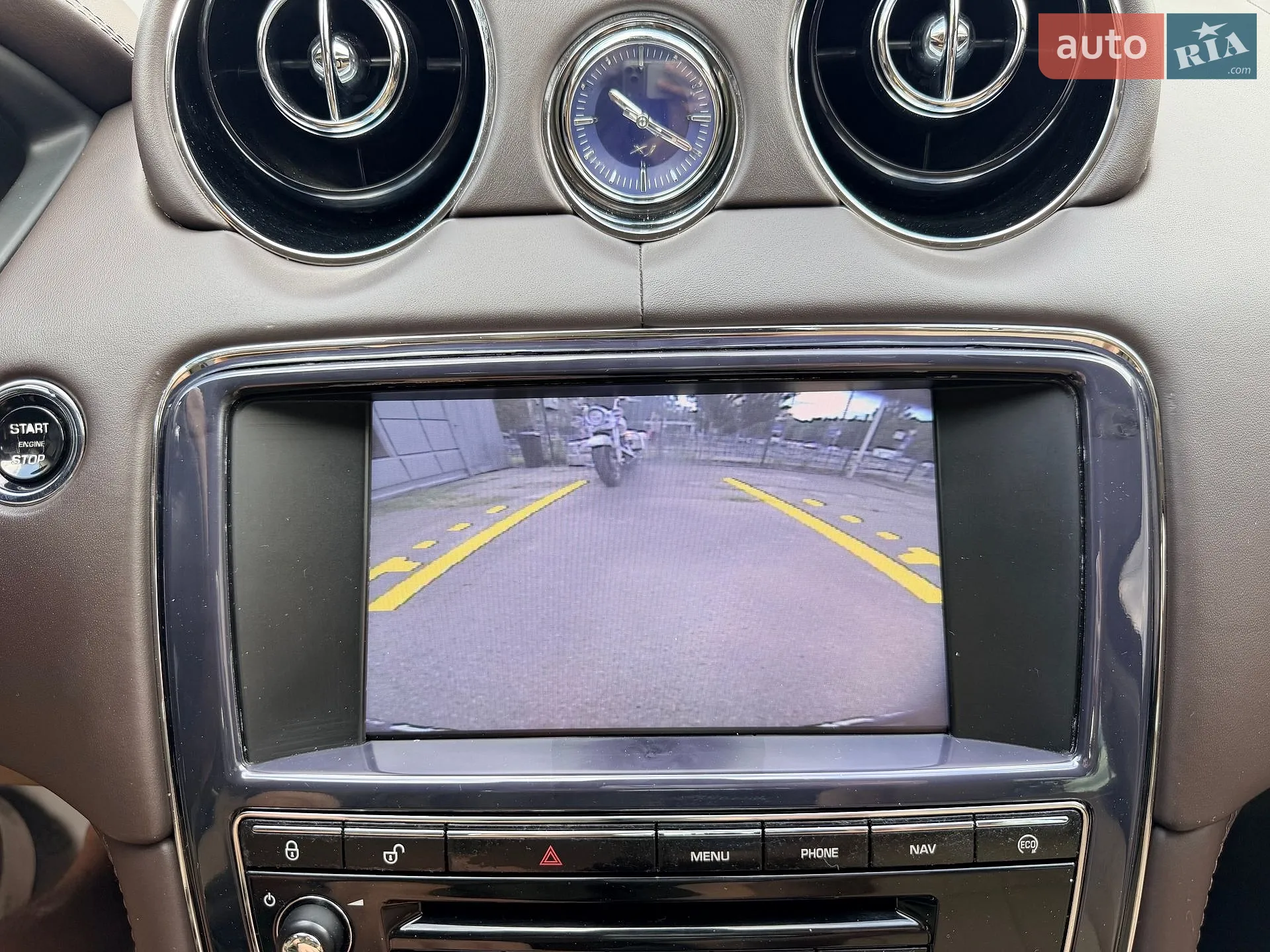 2013 Jaguar XJ - мініатюра 28