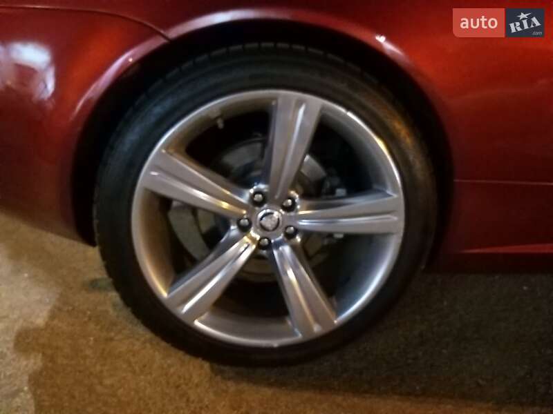 Кабриолет Jaguar XK 2008 в Киеве
