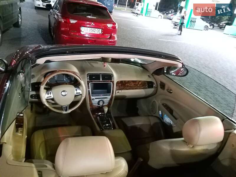 Кабриолет Jaguar XK 2008 в Киеве