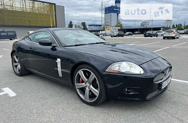 Купе Jaguar XK 2007 в Киеве