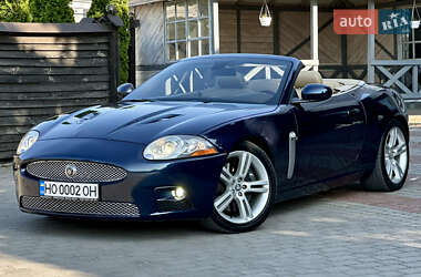 Кабриолет Jaguar XK 2007 в 