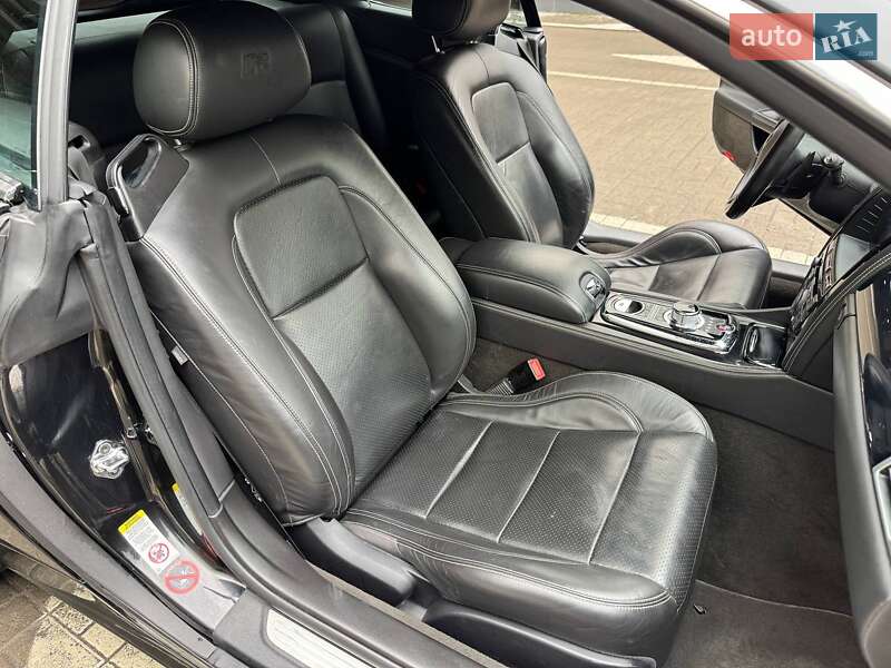 Купе Jaguar XK 2013 в Києві