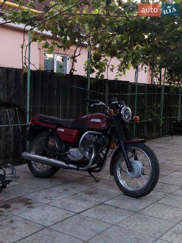 Мотоцикл Классик Jawa (Ява)-cz 350 1985 в Вольногорске