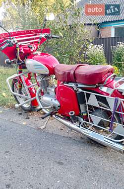 Мотоцикл Спорт-туризм Jawa 250 1965 в 