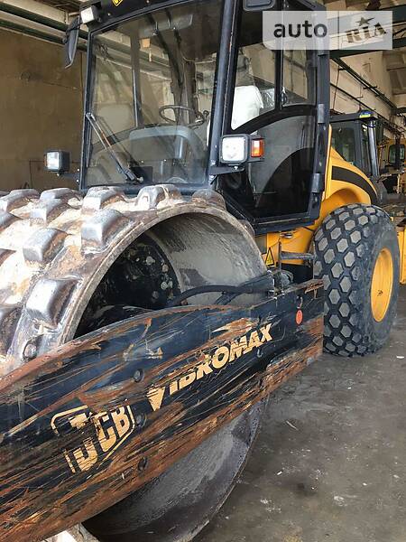 Каток грунтовый JCB 1100 2004 в 