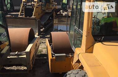 Каток грунтовый JCB 1100 2004 в 