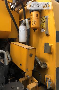 Экскаватор погрузчик JCB 175 2006 в Калуше