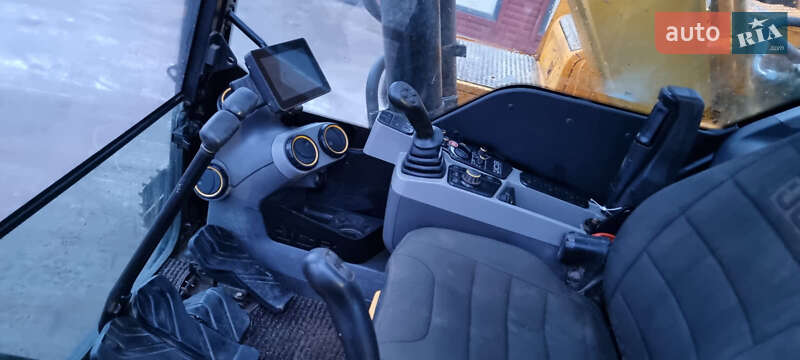 Гусеничный экскаватор JCB 220 2020 в Одессе