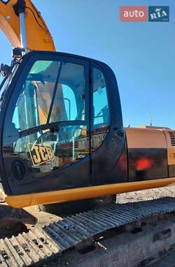 Экскаватор погрузчик JCB 220 2011 в Тернополе