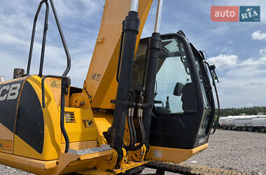 Гусеничный экскаватор JCB 220 2013 в 