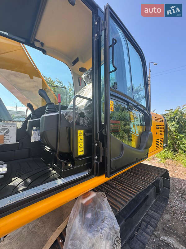 Экскаватор погрузчик JCB 220 2021 в Киеве