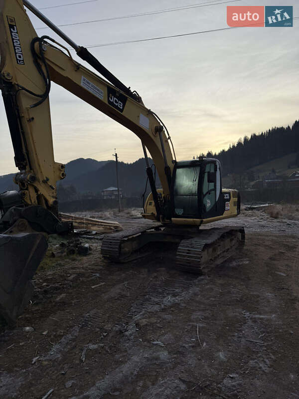 Гусеничный экскаватор JCB 220 2007 в Верховине