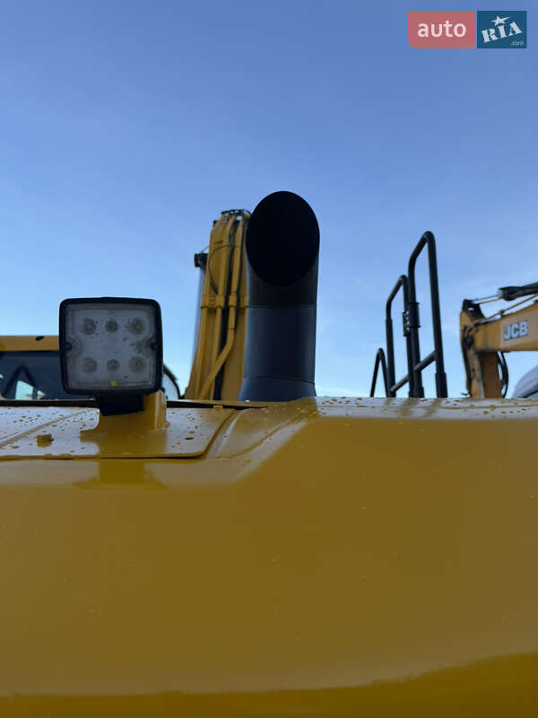 Гусеничний екскаватор JCB 220 2021 в Одесі