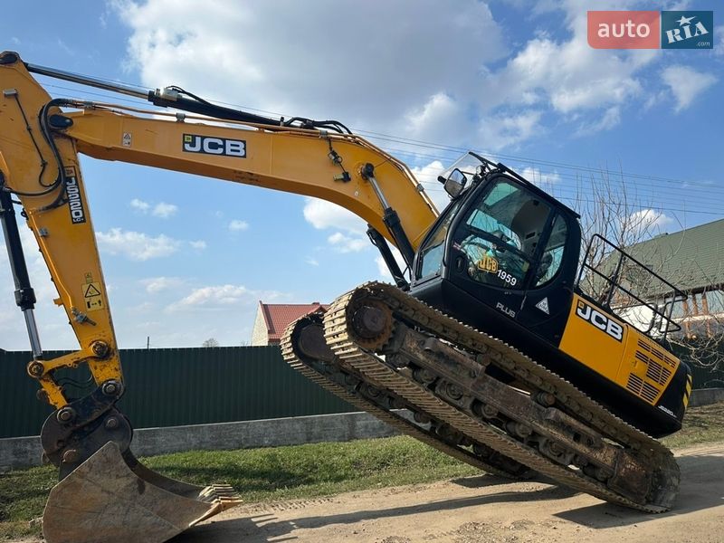Гусеничный экскаватор JCB 220 2016 в Ивано-Франковске