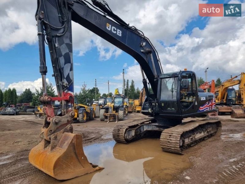 Гусеничный экскаватор JCB 220 2015 в Одессе